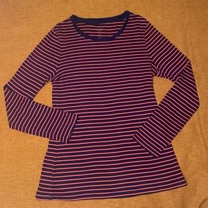 FAVORITE CREWNECK T SHIRT SOFT JERSEY KNIT SIZE L  LONG SLEEVE